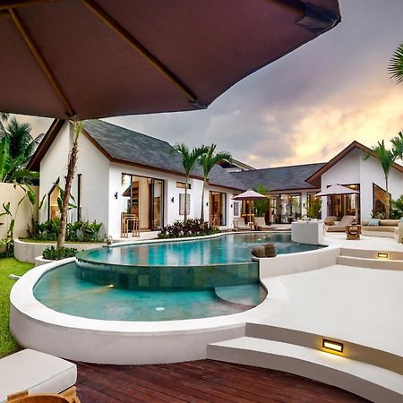 Villa Crystal Lagoon By Balisuperhost Ubud Zewnętrze zdjęcie