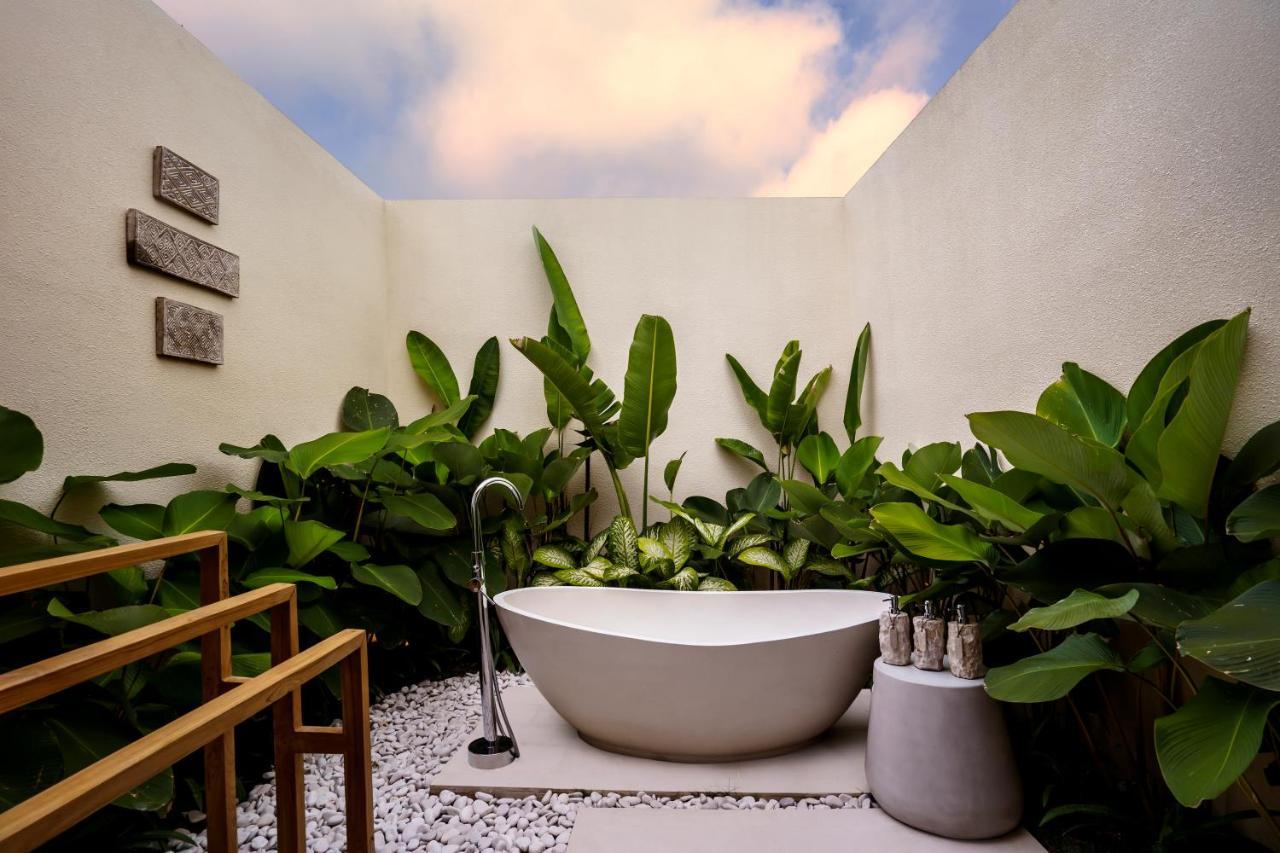 Villa Crystal Lagoon By Balisuperhost Ubud Zewnętrze zdjęcie